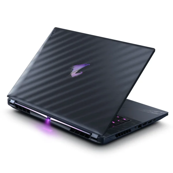 Gigabyte AORUS MASTER 16 - Ultra 9 275HX - RTX 5080 16GB